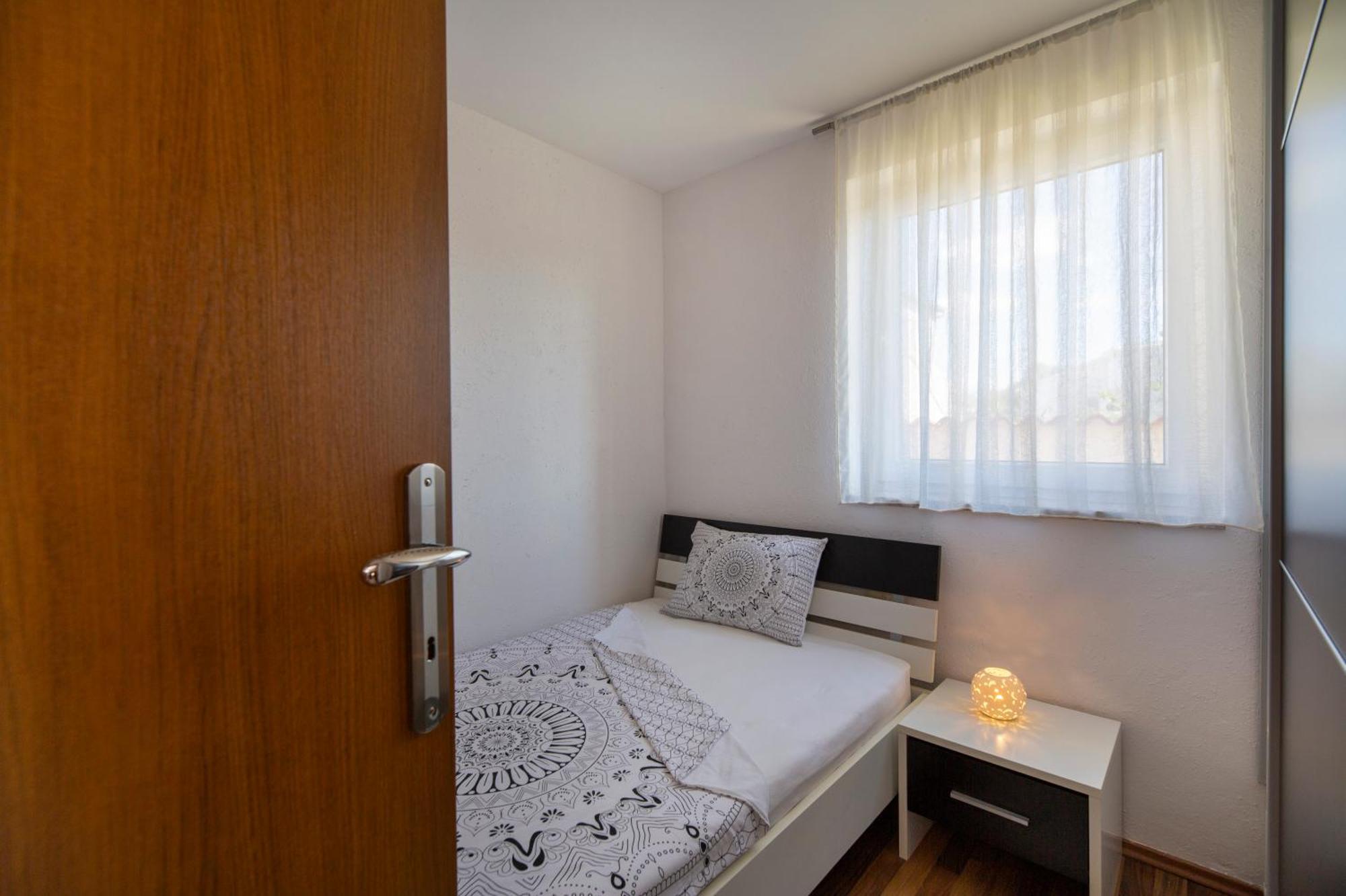 Apartman Viki Stinjan พูลา ภายนอก รูปภาพ
